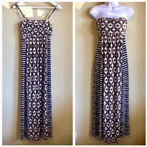 NWOT SOMA Sleeveless Maxi Dress